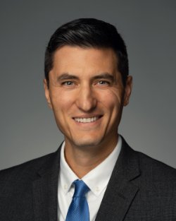 Headshot Image for Andy Kaempfe
